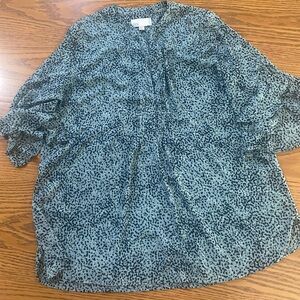 Stylish Blue and Black Patterned Blouse